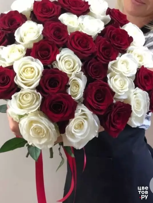 Букет 35 эквадорских роз 
